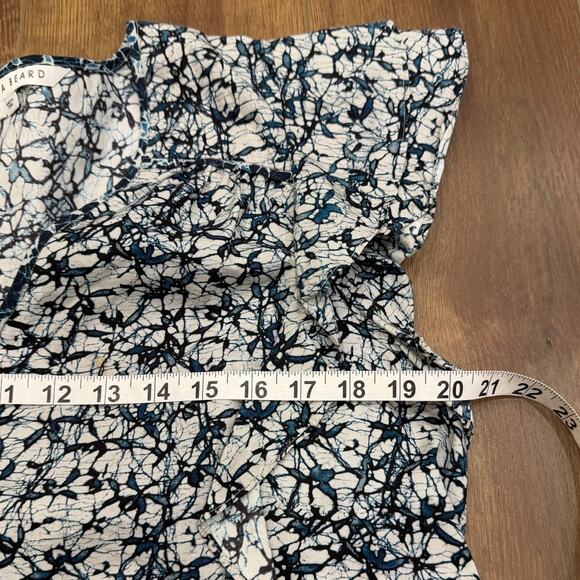 Veronica Beard Joi Abstract Print Flutter Sleeve Blouse in Navy Blue size 12 - Picture 10 of 10